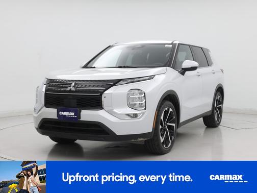 2022 Mitsubishi Outlander ES