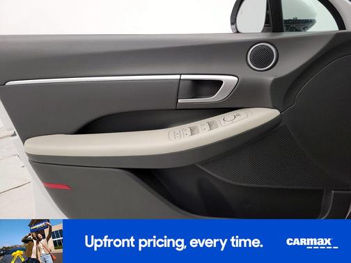 White 2025 Hyundai SONATA SEL