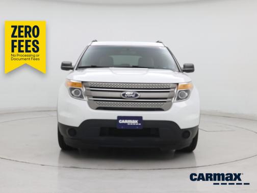 White 2015 Ford Explorer