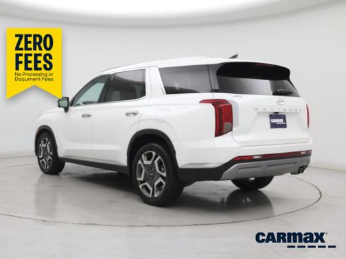 White 2024 Hyundai PALISADE Limited