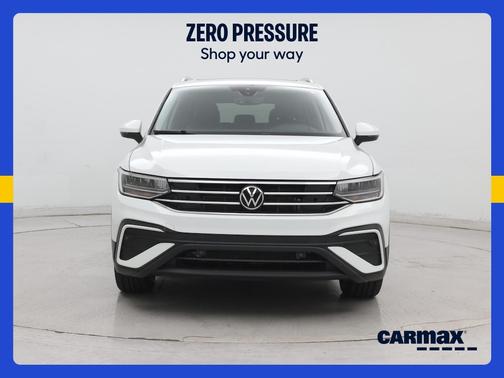 White 2022 Volkswagen Tiguan SE