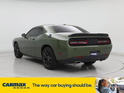 2022 Dodge Challenger SXT