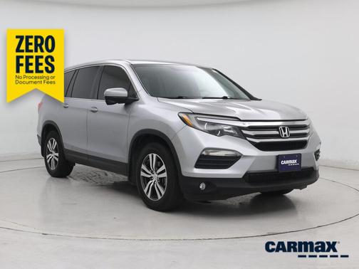Silver 2018 Honda Pilot EX