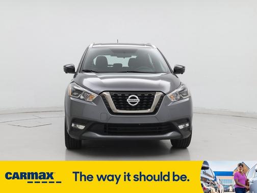 2019 Nissan Kicks SR
