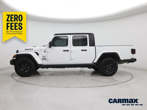White 2022 Jeep Gladiator Willy's
