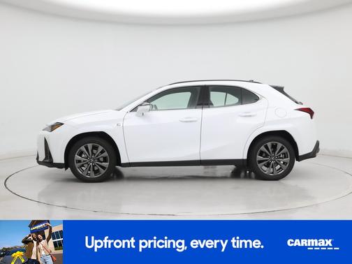 2024 Lexus UX 250h F-SPORT Handling