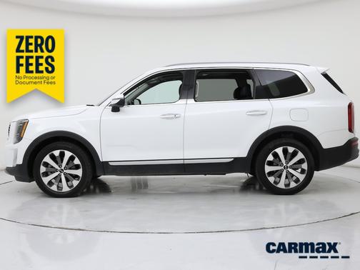 White 2020 Kia Telluride S