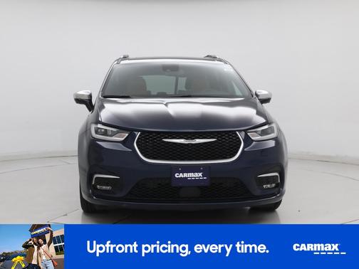 2023 Chrysler Pacifica Hybrid Pinnacle