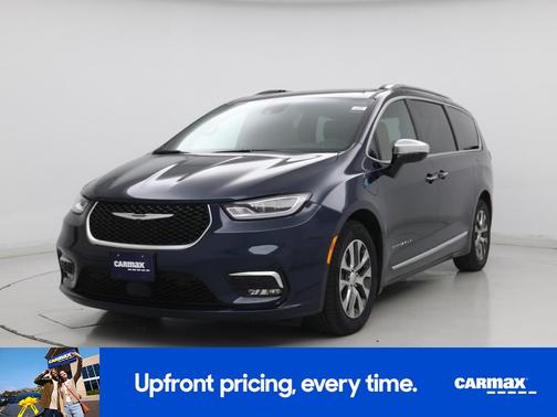 2023 Chrysler Pacifica Hybrid Pinnacle
