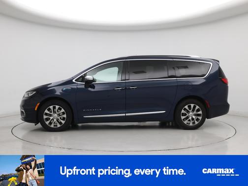 2023 Chrysler Pacifica Hybrid Pinnacle