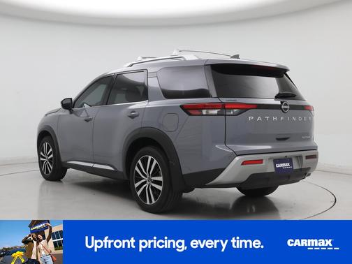 2023 Nissan Pathfinder Platinum