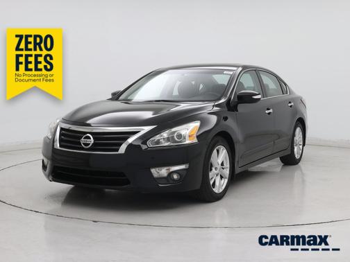 Black 2014 Nissan Altima SL