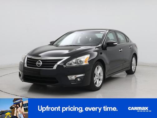 Black 2014 Nissan Altima SL