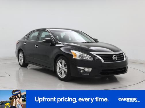 Black 2014 Nissan Altima SL