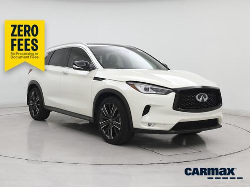 White 2022 INFINITI QX50 Luxe