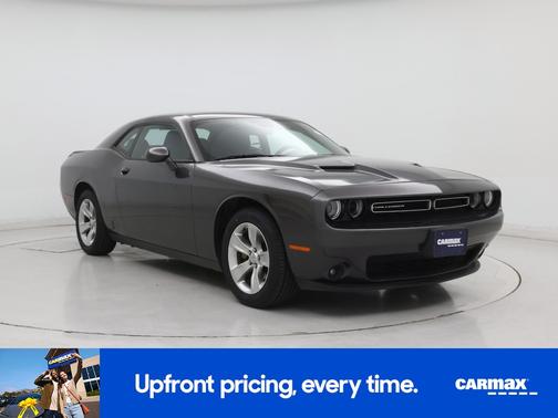 2021 Dodge Challenger SXT