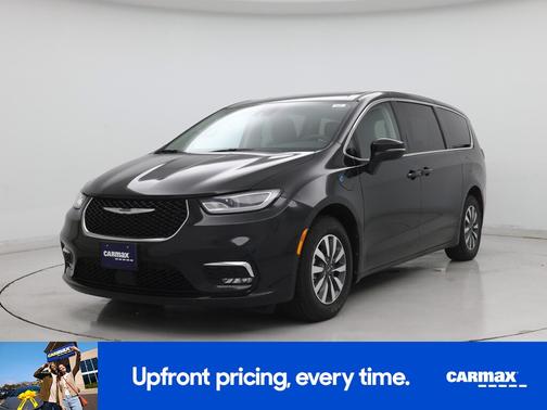 Black 2023 Chrysler Pacifica Hybrid Touring L