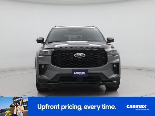 Gray 2025 Ford Explorer ST-Line