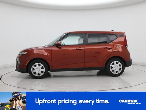 Orange 2021 Kia Soul LX