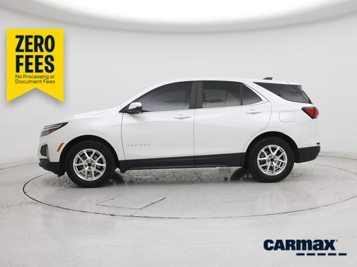 White 2023 Chevrolet Equinox LT