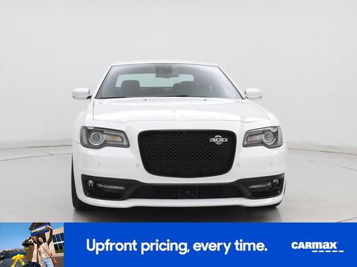 2023 Chrysler 300 C