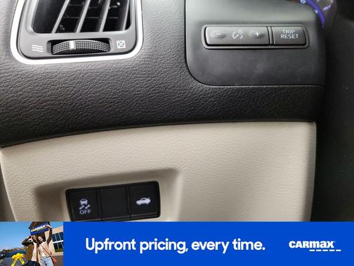 2017 INFINITI Q50 Premium