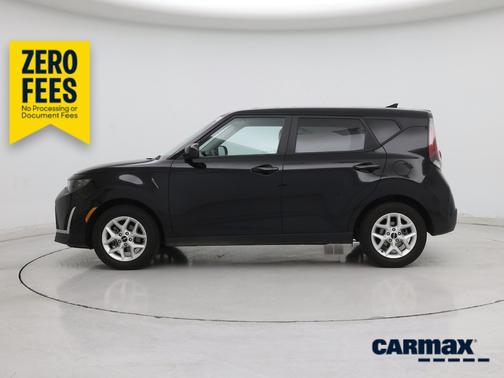 Black 2024 Kia Soul LX
