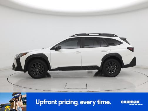 White 2023 Subaru Outback Onyx Edition XT