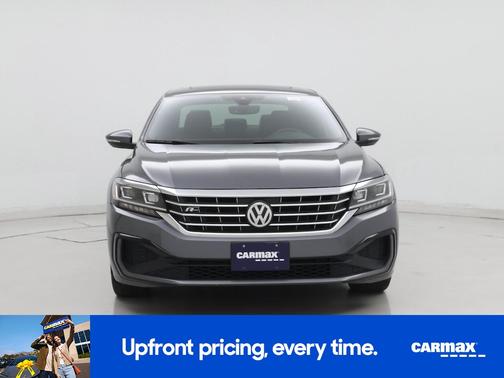 2022 Volkswagen Passat R-Line