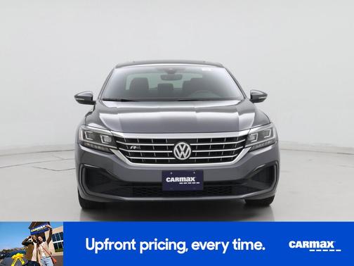 2022 Volkswagen Passat R-Line