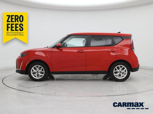 Red 2024 Kia Soul LX