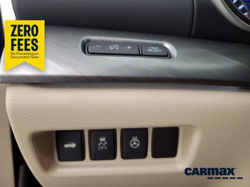 Brown 2016 Nissan Maxima SL
