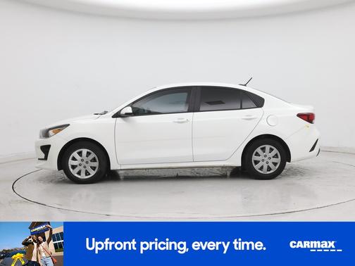White 2023 Kia Rio LX