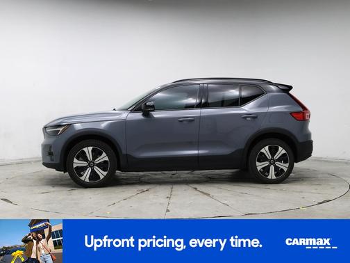 Gray 2023 Volvo XC40 Recharge Pure Electric Twin Plus