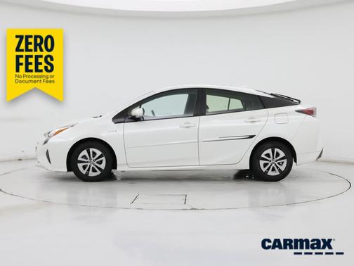 White 2016 Toyota Prius Four