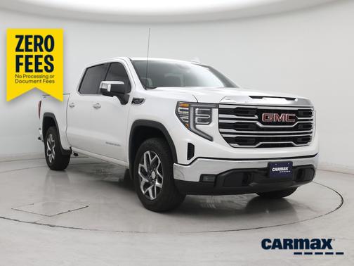 White 2025 GMC Sierra 1500 SLT