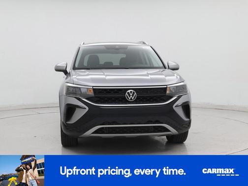 Silver 2024 Volkswagen Taos SE