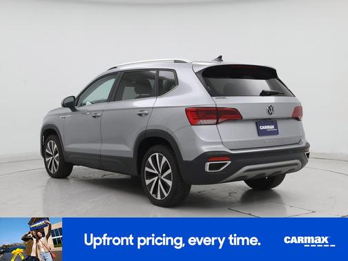 Silver 2024 Volkswagen Taos SE