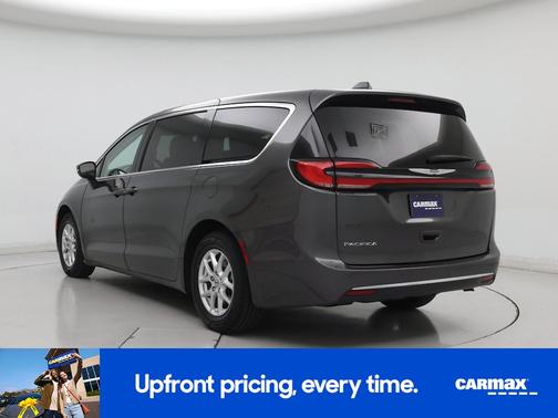 Gray 2023 Chrysler Pacifica Touring L