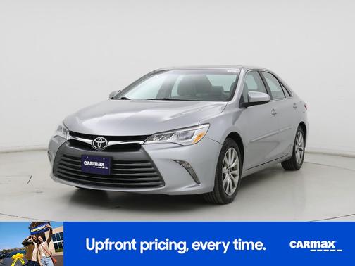 Silver 2016 Toyota Camry XLE