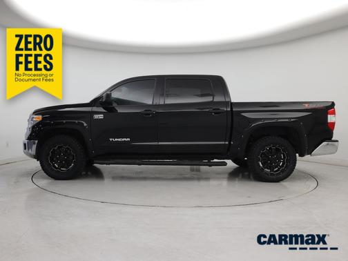 Black 2015 Toyota Tundra SR5