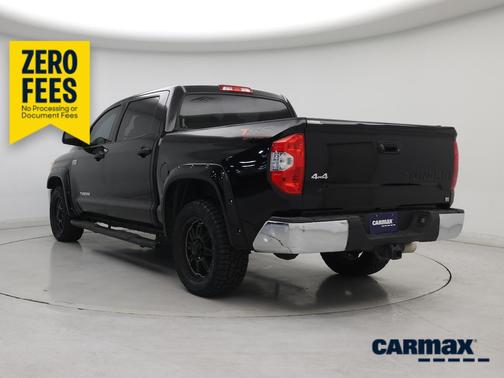 Black 2015 Toyota Tundra SR5