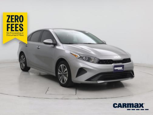 Gray 2024 Kia Forte LXS