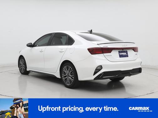 White 2024 Kia Forte GT-Line