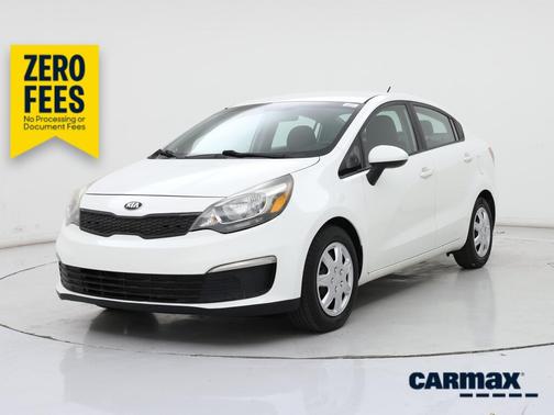 White 2016 Kia Rio LX