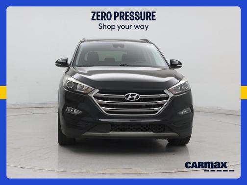 Black 2016 Hyundai TUCSON Limited