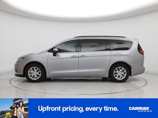 Gray 2017 Chrysler Pacifica Touring