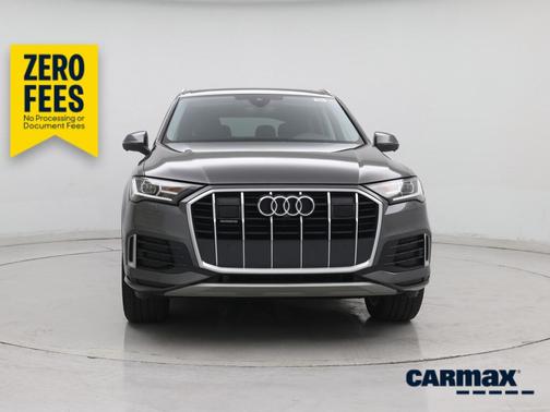Gray 2023 Audi Q7 Premium