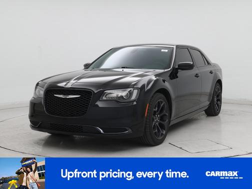 2019 Chrysler 300 Touring