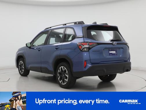 2025 Subaru Forester Base